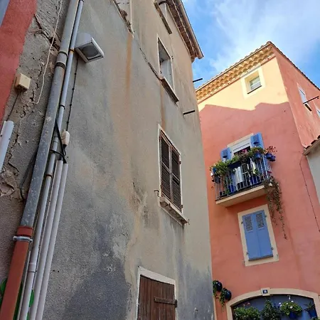 Studio Centre Ancien Hyères Extérieur photo